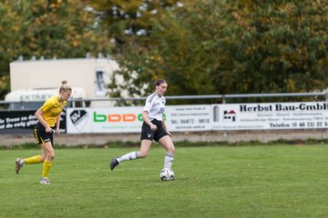 Bild 370 - F Merkur Hademarschen - SV Frisia 03 Risum Lindholm : Ergebnis: 0:1